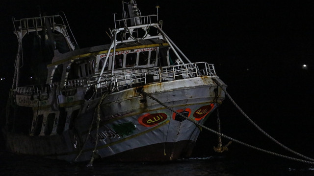 Akdeniz'de batan göçmen teknesi çıkarıldı