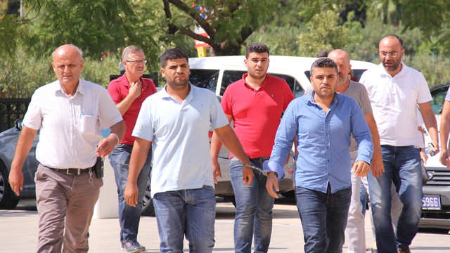 Antalya açıklarında tur teknesinin batması