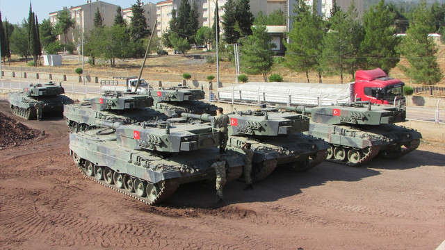 Maltepe Kışlasındaki askeri birliklerinin şehir dışına taşınması devam ediyor