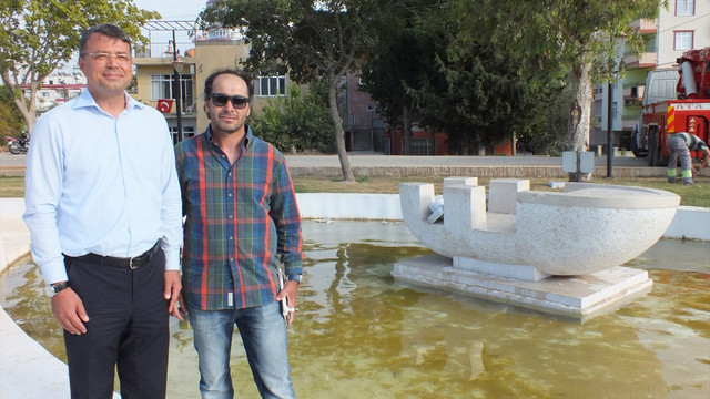 Aylan bebek heykeli tamir edilip yeni yerine taşındı