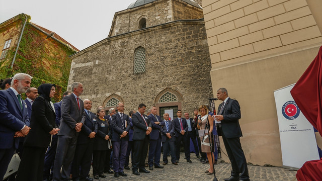 Başbakan Yardımcısı Kaynak Macaristan'da