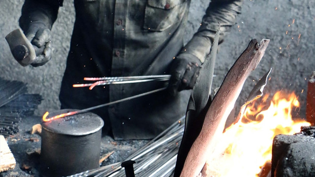 Bıçak ustasından kurbanlıklar için yerli dövme bıçak önerisi