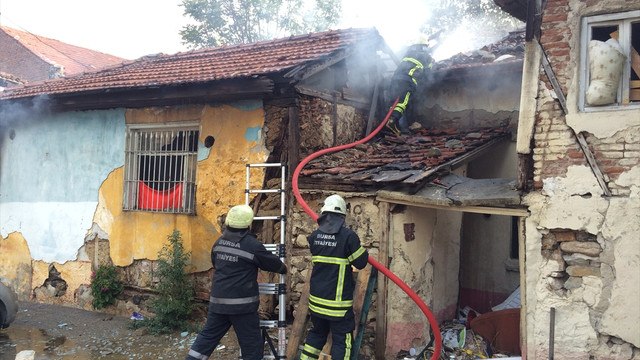 Bursa'da ev yangını