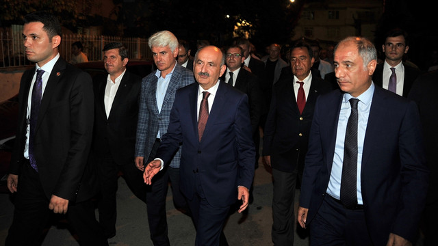 Çalışma ve Sosyal Güvenlik Bakanı Müezzinoğlu, Bursa'da