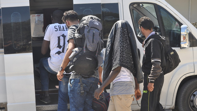 Çanakkale'de 38 yabancı uyruklu yakalandı