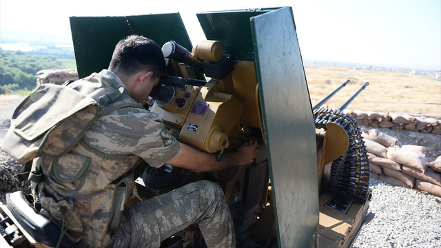 Cerablus sınırında vatan nöbeti