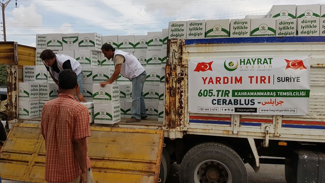 Cerablus'a insani yardım