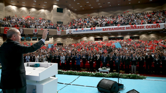 TGTV'nin bayramlaşma programı