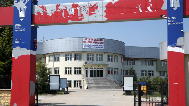 Düzcede FETÖnün el konulan binaları imam hatibe devredildi