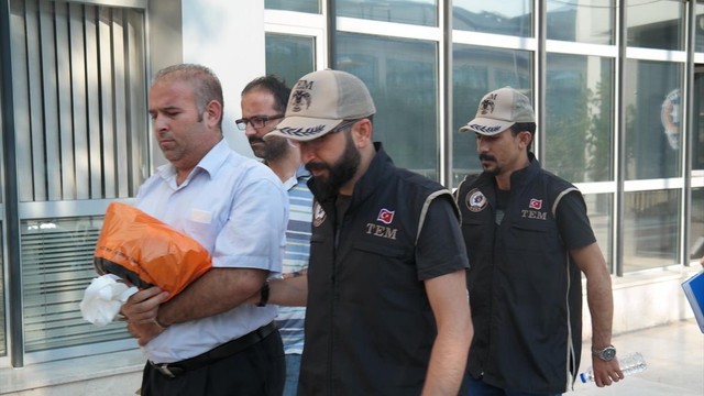 Bursada 4 avukat gözaltına alındı