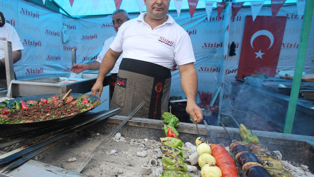 Gaziantep El Sanatları ve Yöresel Ürünler Yemek Festivali