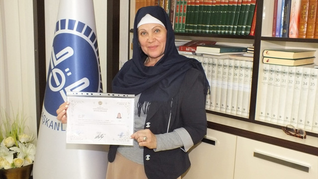 Gezmeye geldiği Batman'da Müslüman oldu