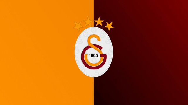 Galatasaray yönetimi futbolculara kestiği cezaları erteledi!