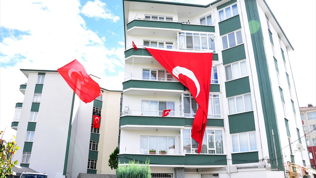 Hakkaride çıkan çatışmada yaralanan Tekeci şehit oldu