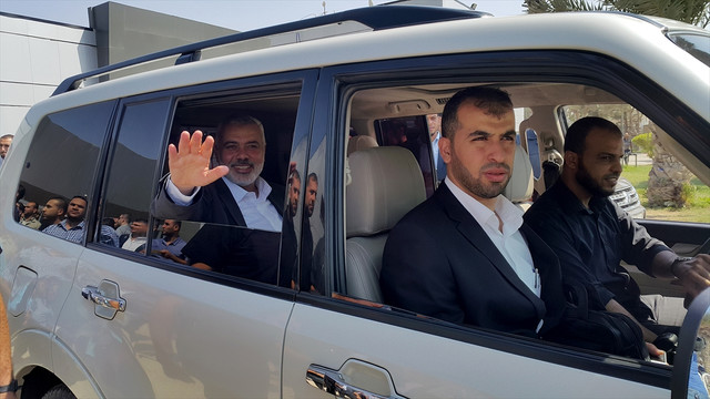 Heniyye, hac vazifesini yerine getirmek üzere Gazze'den ayrıldı