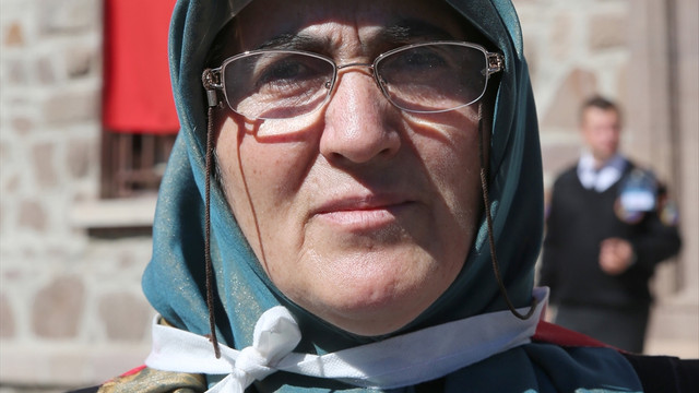 İngilizlerin Kürt aşiretlerin borçlarını ödediği iddiaları