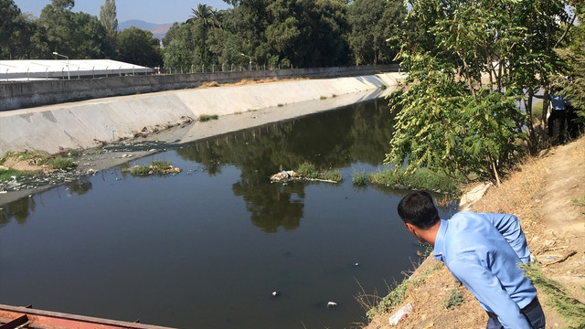 İzmir'de dere yatağında ceset bulundu