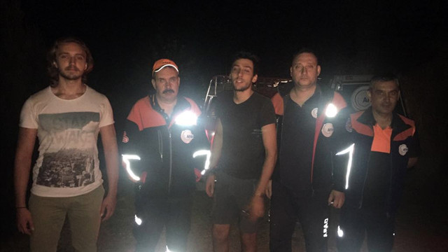 Kazdağları'nda mahsur kalan 2 dağcı kurtarıldı