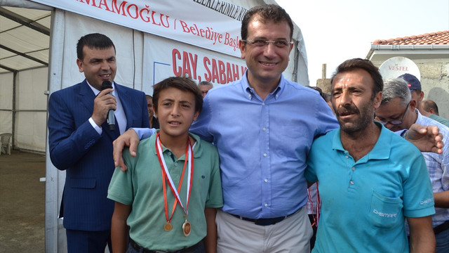 Kurban pazarındaki en temiz çadırın sahibine tam altın