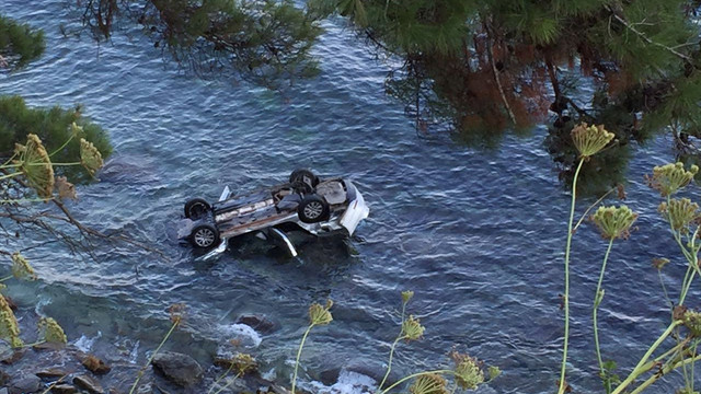 Otomobil uçuruma yuvarlandı: 1 ölü