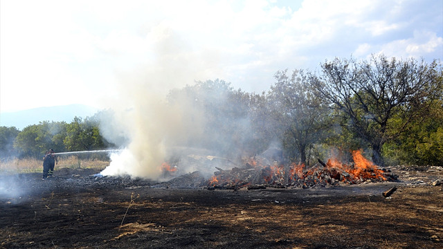 Safranbolu'da otluk alanda yangın