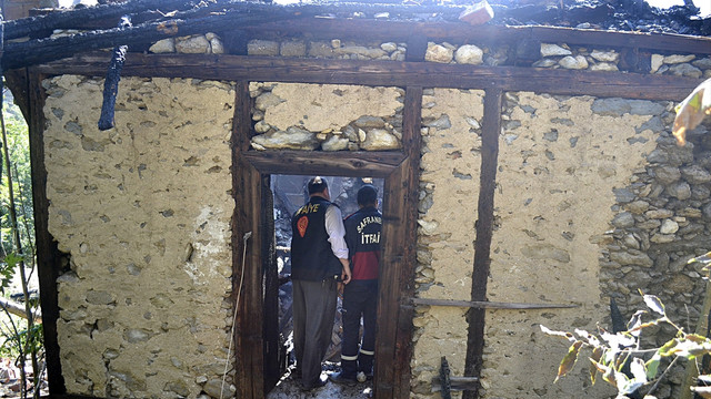 GÜNCELLEME - Safranbolu'da tarihi konak yandı