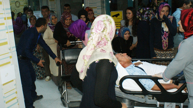 Samsun'da iki otomobil çarpıştı: 1 ölü, 7 yaralı