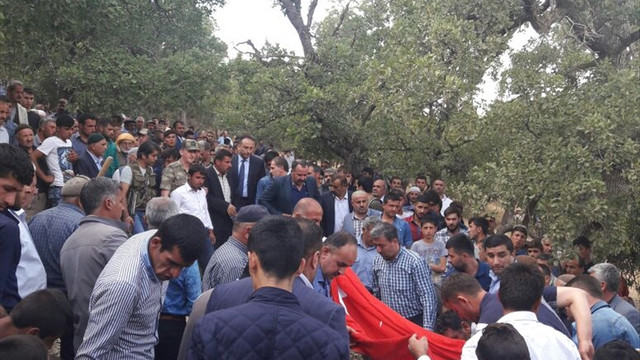 Şehit korucu son yolculuğuna uğurlandı