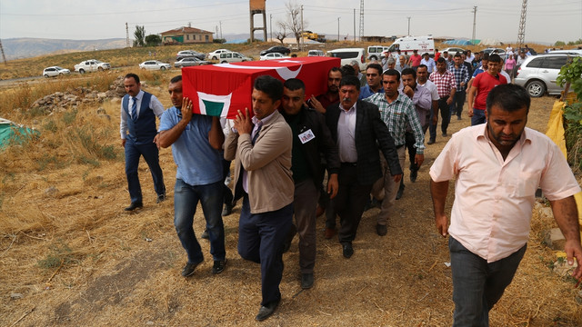 Şşehit korucu son yolculuğuna uğurlandı