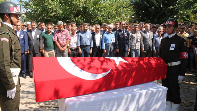 Şehit uzman çavuş son yolculuğuna uğurlandı