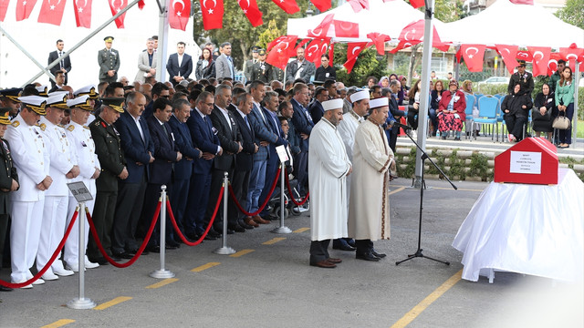 Şehitlerimizi uğurluyoruz