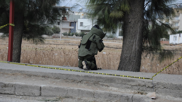 Şüpheli paketten büyü malzemeleri çıktı