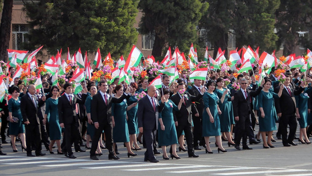 Tacikistan'ın bağımsızlığının 25. yılı