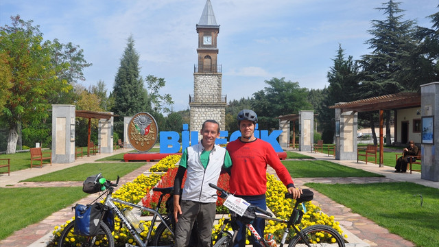 Tahran'dan İstanbul'a bisikletle yolculuk