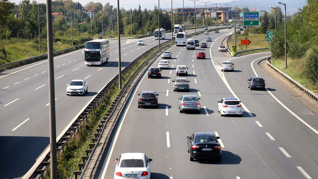 Tatilciler dönüş yolunda