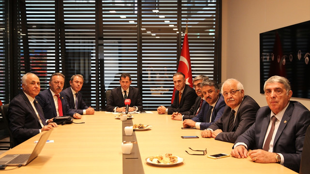 TBMM heyeti Almanya'da 15 Temmuz'u anlattı