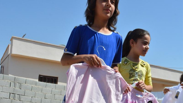 Terör mağduru 10 bin çocuğa bayram hediyesi dağıtılıyor