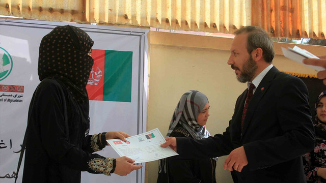 TİKA'dan Afganistan'da meslek edindirme ve Türkçe kursları