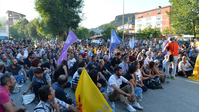 Tunceli'de açığa alma protestosu