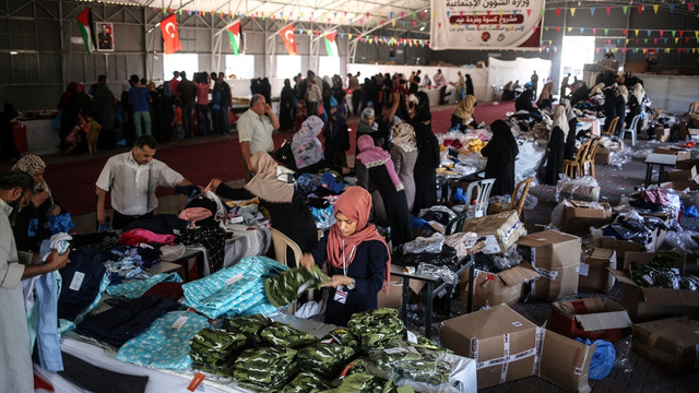 Yardım malzemeleri götüren Türk heyet Gazzeye ulaştı