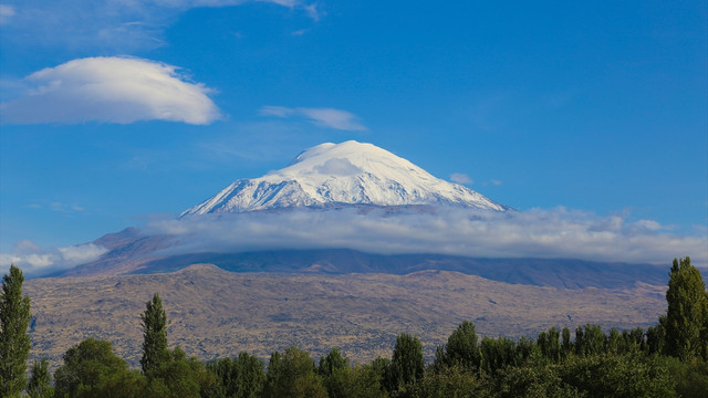 Türkiye'nin Çatısı'na ilk kar yağdı
