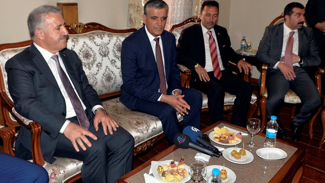 Ulaştırma, Denizcilik ve Haberleşme Bakanı Arslan Ardahan'da