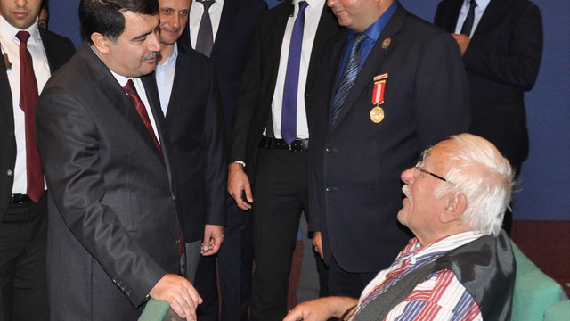 Vali Şahin'den 'Bağış ve Yardım Sergisi'ne ziyaret