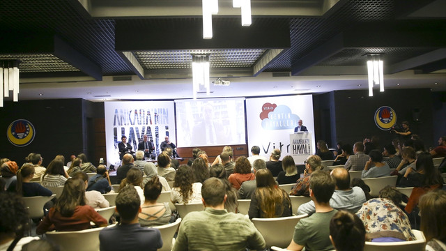 Vitra ile Kentin Hayalleri paneli düzenlendi