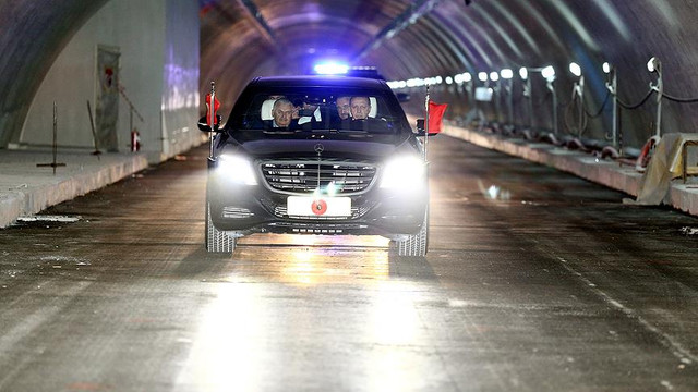 20 Aralıkta açılısı yapılacak olan Avrasya Tünelinin son incelemelerini Cumhurbaşkanı Erdoğan yaptı