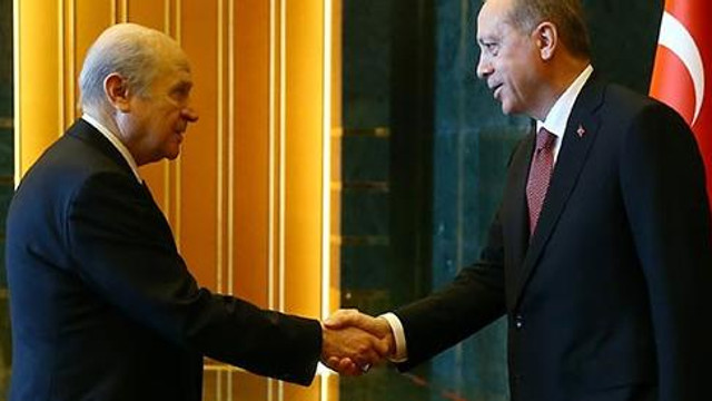 Devlet Bahçeli 29 Ekim Resepsiyonu için ilk kez Külliyeye çıktı