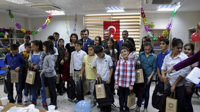 29 Ekim doğumlu öğrencilere doğum günü etkinliği