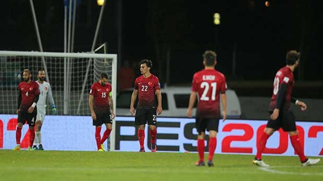 Dünya Kupası eleme maçında İzlandaya 2-0 yenilen A Milli Takım 2 puanda kaldı