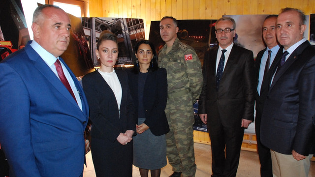 AA'nın darbe girişimi fotoğraflarına Kosova'da büyük ilgi