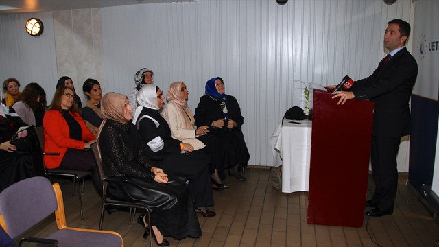 AK Parti'li milletvekilleri, Almanya'da FETÖ'yü anlattı